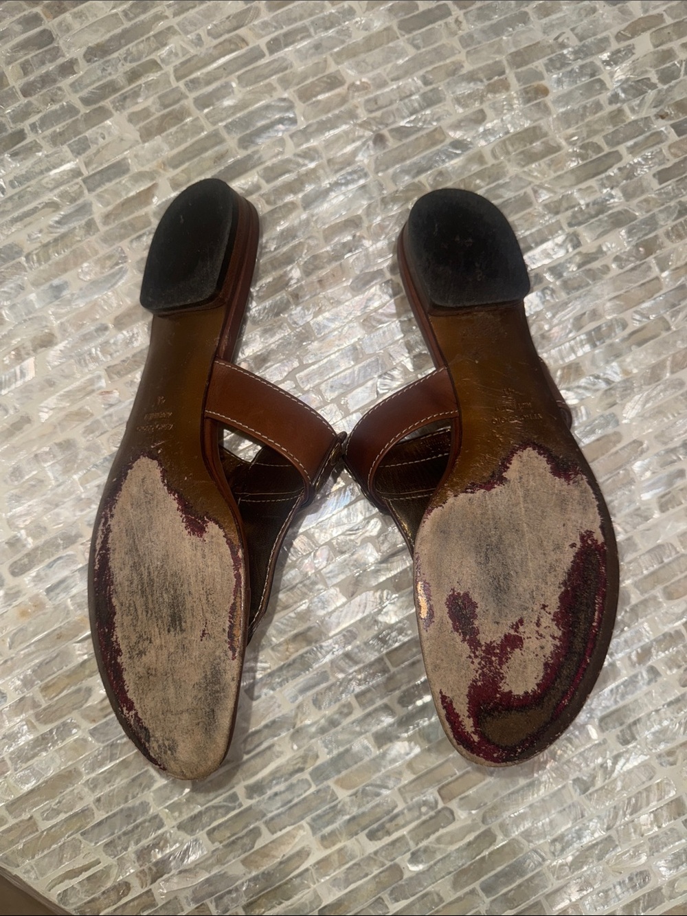 Dolce & Gabbana Brown Leather Thong Sandals with Gold Medallions - Picture 4 of 4